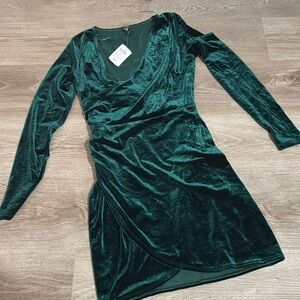 Emerald Velvet Dress